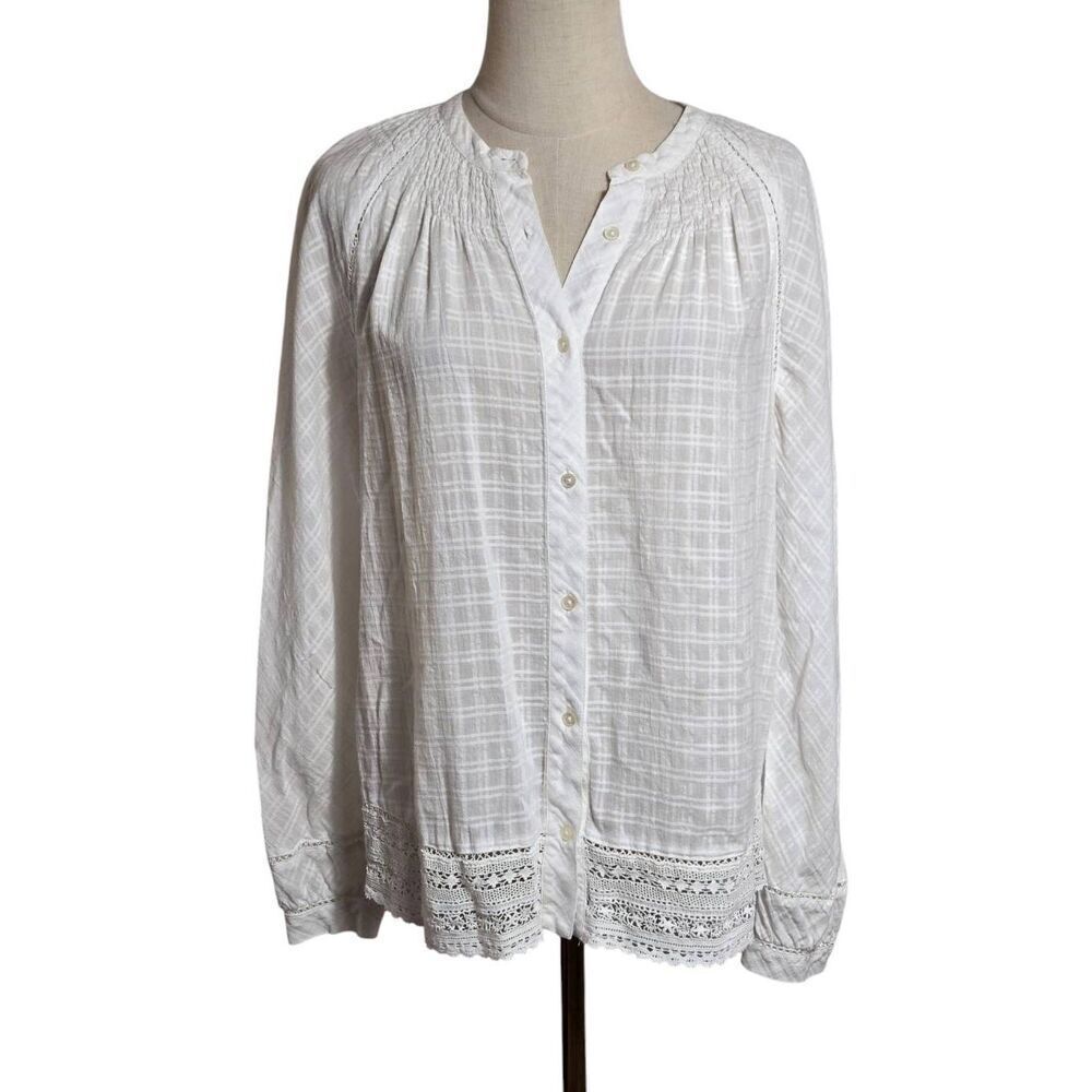 POINT SUR White Boho Crochet Blouse Top